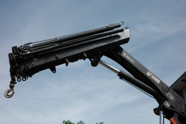 HIAB CLX Series (6-40 tm) - Gambar 2