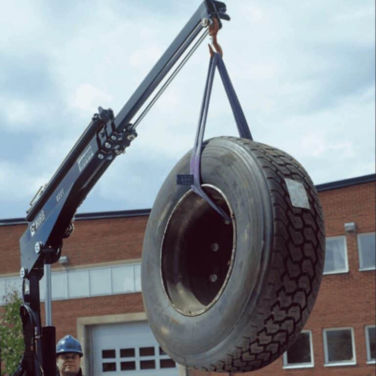 HIAB® T-Cranes (0.9-3.3 tm)